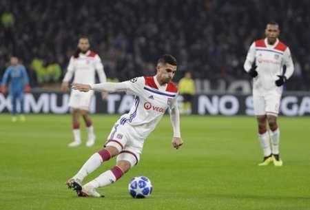 而是向着更 而是向着更